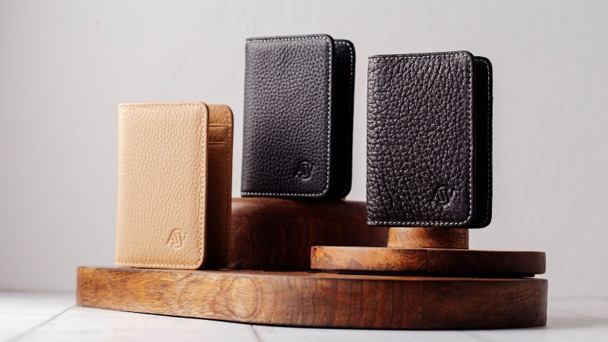 Käyttötavarat netistä, aurinkolasit, lompakot, laukut ja asusteet