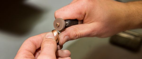 Kultasepänliike Helsinki Kultasepän palvelut Kampissa