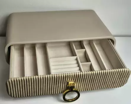 Jalallinen korurasia beige - Korurasiat - HML200 - 2