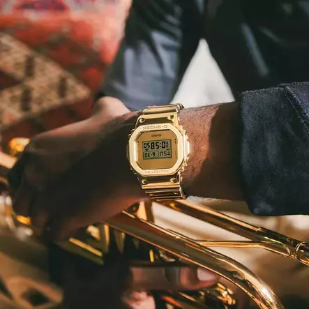 Casio G-Shock GM-5600YMG-9ER - Casio G-Shock miesten rannekellot - GM-5600YMG-9ER - 2